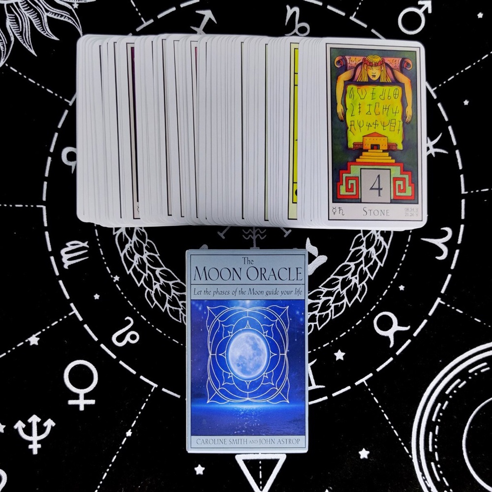 Bộ Bài Moon Oracle 72 Lá Bài Tặng Đá Thanh Tẩy C243