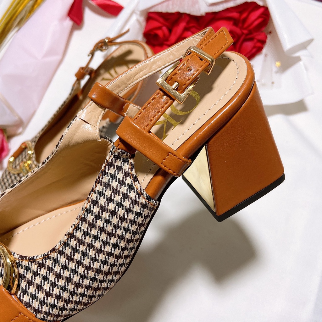 Giày cao gót hot /giày dép nữ công sở 7cm/7f mẫu hot dạng kẻ kết hợp khóa.