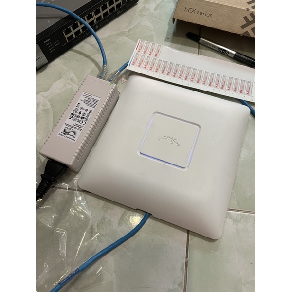 Bộ phát wifi Unifi UAP AC hàng qua sử dụng