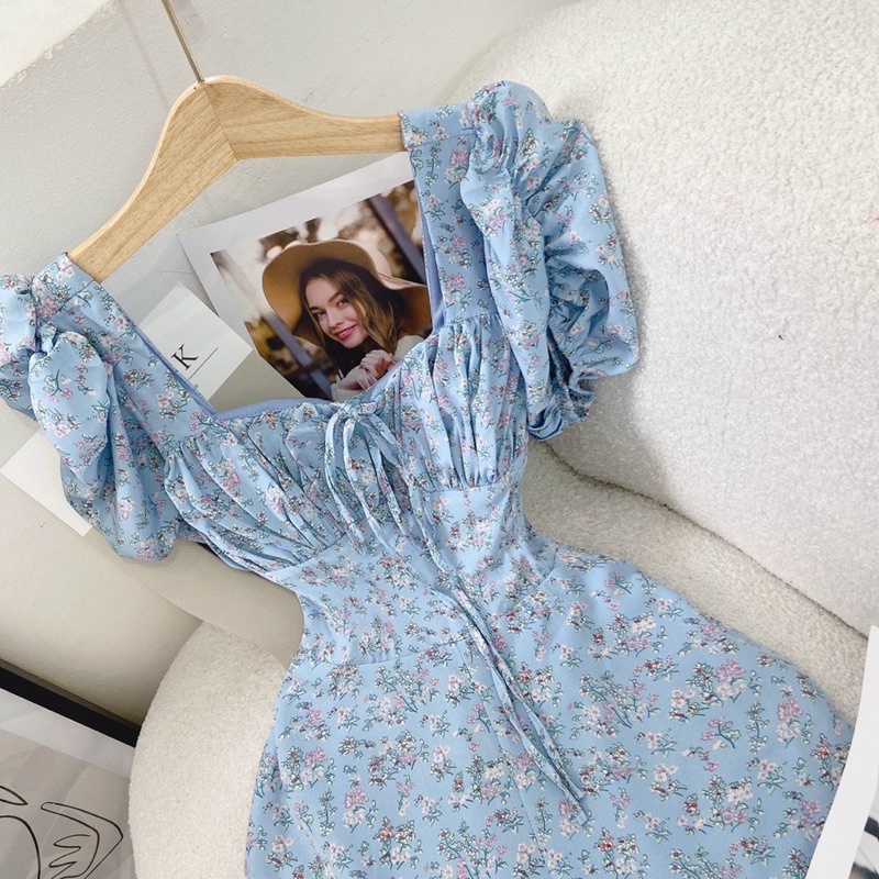 ĐẦM XANH HOA NHÍU NGỰC XẺ ĐÙI