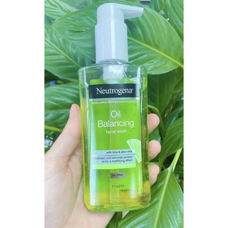 Sữa rửa mặt Neutrogena Oil Balancing Facial Wash 200ML
