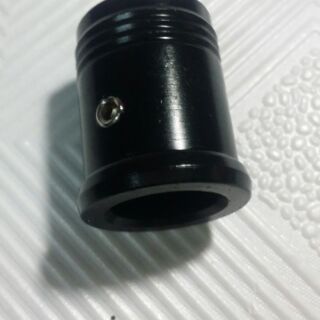 Chụp giò đạp inox, màu...