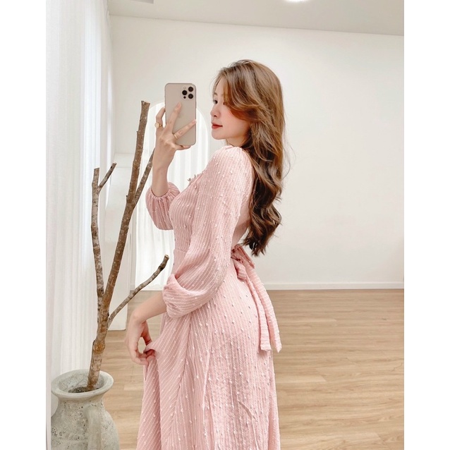 ĐẦM MIDI REN NỔI ĐÍNH NÚT TIỂU THƯ
