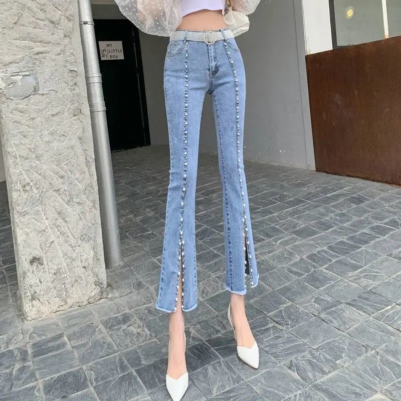 Quần Jean Ống Loe Xẻ Tà Lưng Cao Đính Hạt Phong Cách Mới Mùa Hè Cho Nữ