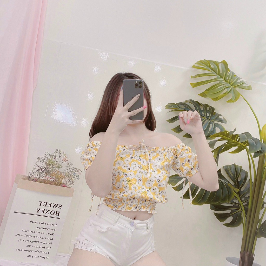 Áo Kiểu Voan Hoa Nhí Trễ Vai Tay Ngắn Thắt Nơ Nhỏ Xinh Xinh Thiết Kế Bo Eo Hiện Đại TTSA0779