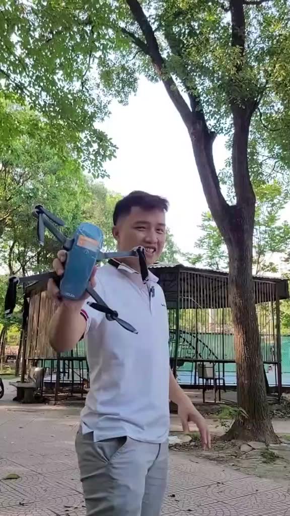 Flycam C-Fly Faith 2 SE 4K – Chống Rung 3 Trục – Bay Xa 3km - Máy Bay Chất Lượng Hình Ảnh Tốt Nhất Trong Tầm Giá | BigBuy360 - bigbuy360.vn