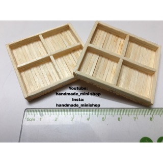 (Tỉ lệ 1:12) Khay gỗ đựng bánh, mứt, kẹo 4 ngăn,6 ngăn: phụ kiện cho búp bê, miniature....
