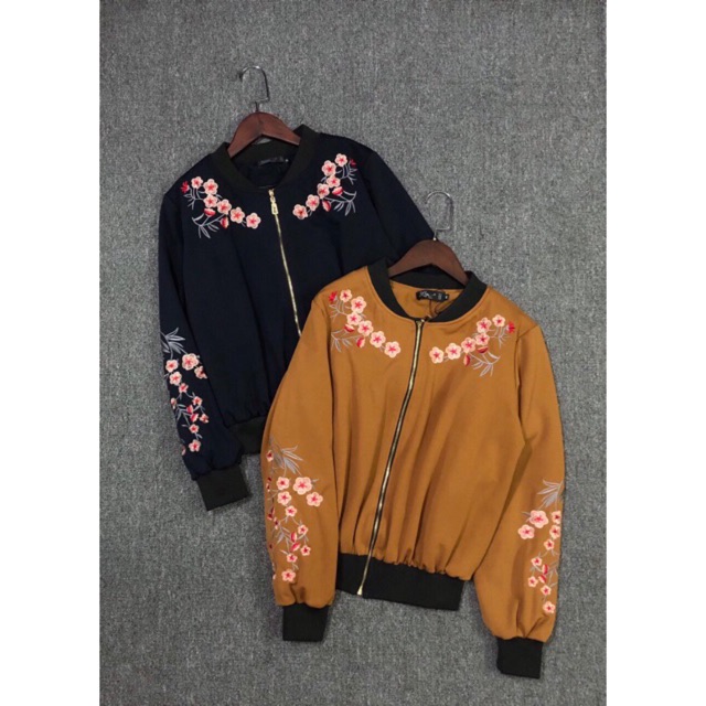 Áo Bomber thêu hoa siêu chất