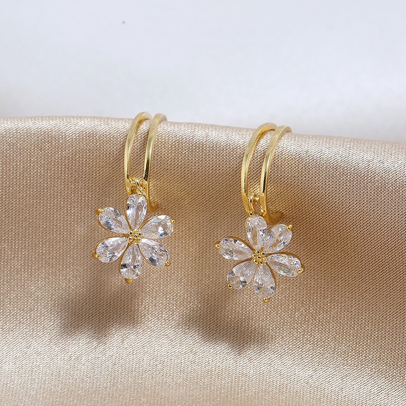 Khuyên Tai Hình Cánh Hoa Đính Đá Pha Lê Phong Cách Bohemian Mới