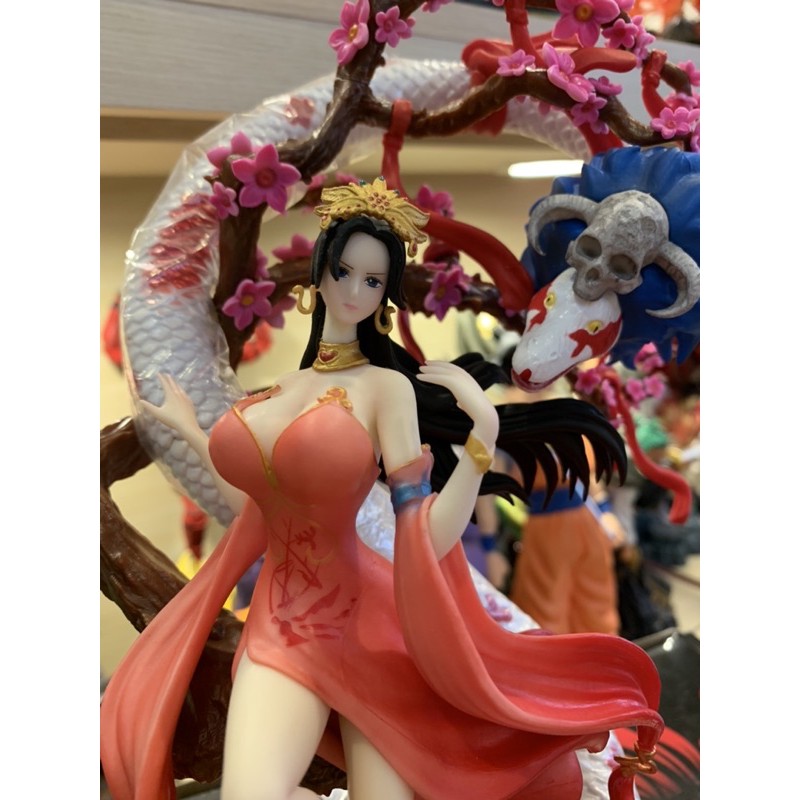 (Hết hàng) Mô hình One Piece Boa Hancock Kingdom cởi áo 30cm