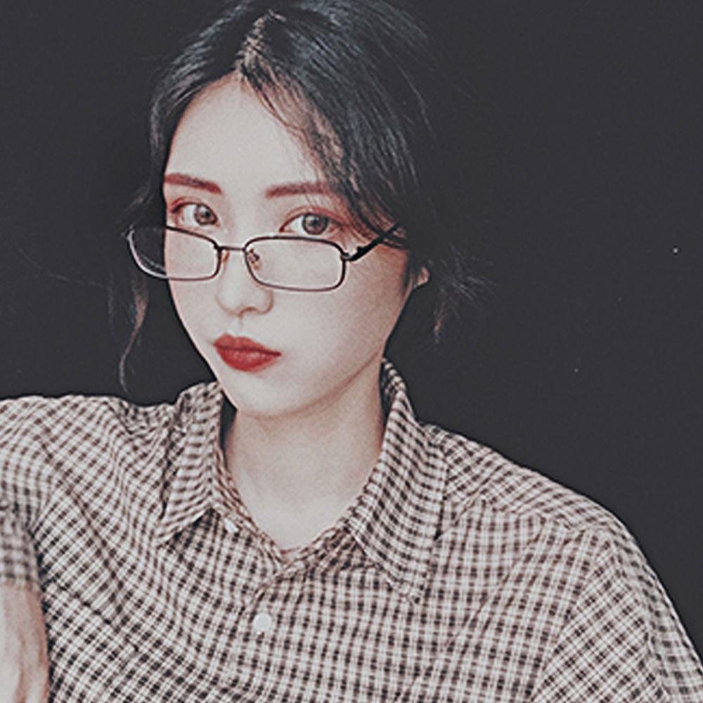 Kính Chống Ánh Sáng Xanh Gọng Nhỏ Đơn Giản Thời Trang Cho Nam