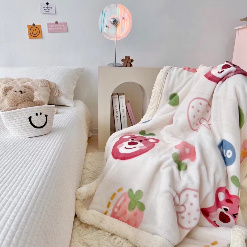 Chăn cừu hoạ tiết Disney cao cấp có khoá kéo lồng được ruột cao cấp