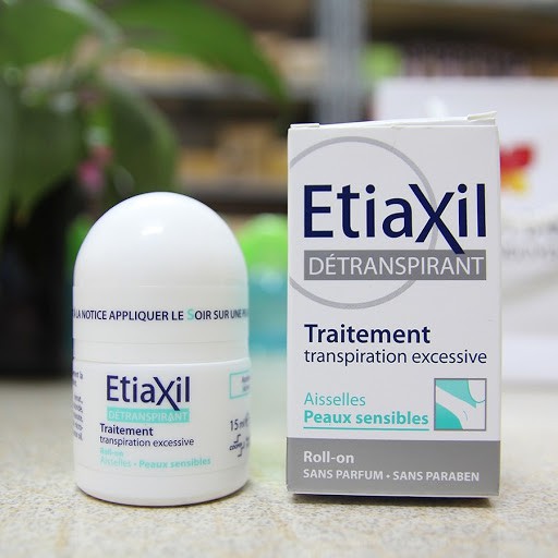 Lăn khử mùi Etiaxil Ngăn Giảm mồ hôi, khử mùi cho da nhạy cảm - Khử mùi Etiaxil Pháp 15ml