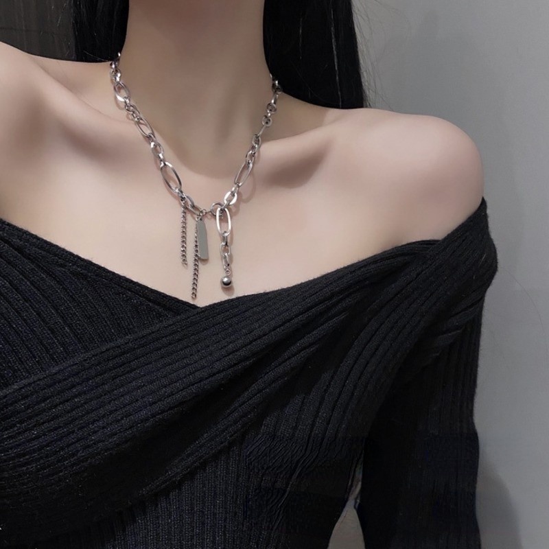 Vòng cổ chuỗi vuông chất liệu thép titan cá tính sành điệu