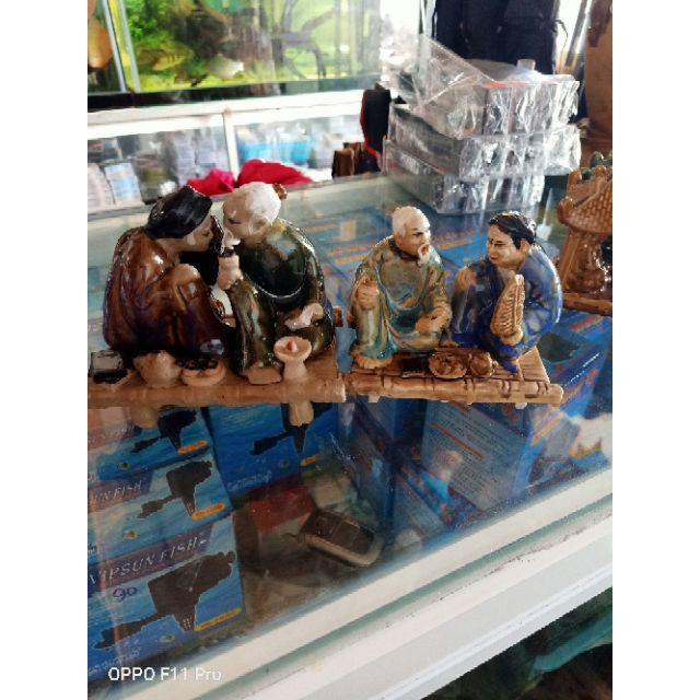 BỘ 2 ÔNG BÀ TÂM SỰ