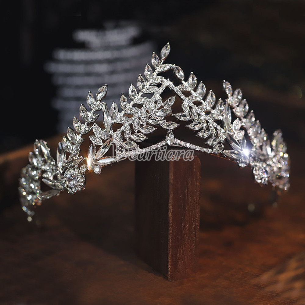 Vương miện đính đá sang trọng thời trang cho cô dâu