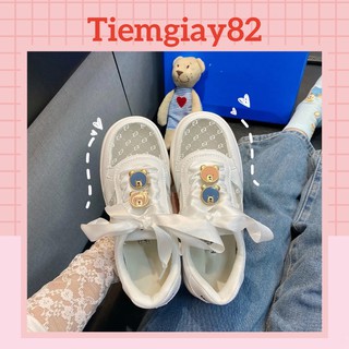 Giày thể thao trắng phối lưới kèm gấu nhỏ dễ thương