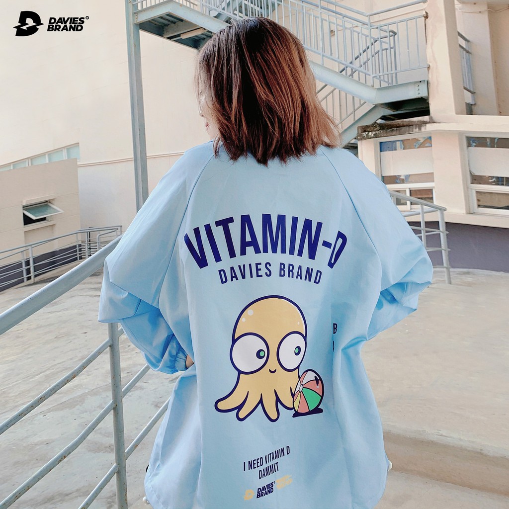 Áo khoác dù nữ form rộng màu xanh DAVIES Vitamin D Jacket.