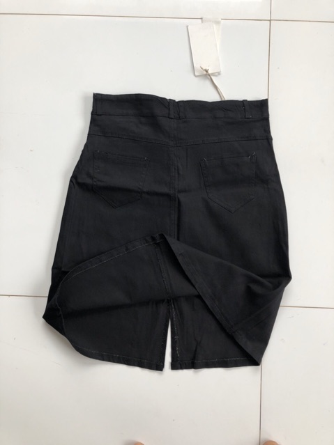 Chân váy nữ xẻ trước chất liệu kaki_kèm ảnh thật phía sau | BigBuy360 - bigbuy360.vn