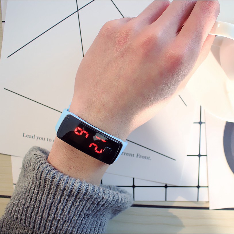Đồng hồ SKMEI đeo tay màn LED  dây Silicon thể thao trẻ trung, năng động dành cho nam nữ