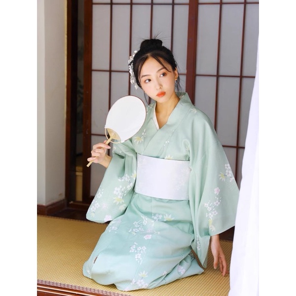 Kimono nhật bản xanh lá nhạt