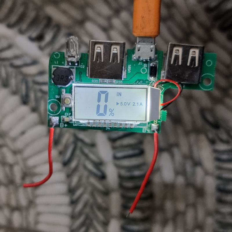 Mạch sạc dự phòng 2 usb 5v/2A 2.1A có màn hình (sử dụng pin 3.7v)