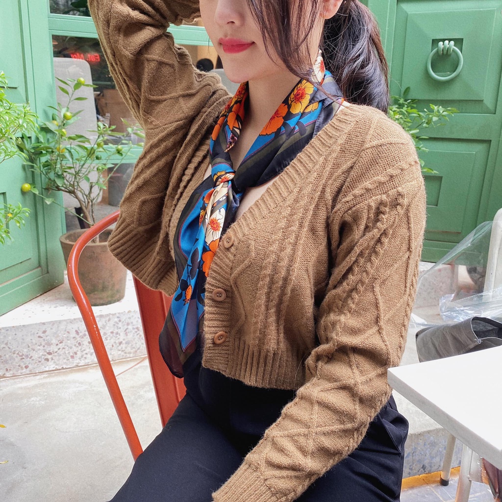 Khăn lụa vuông