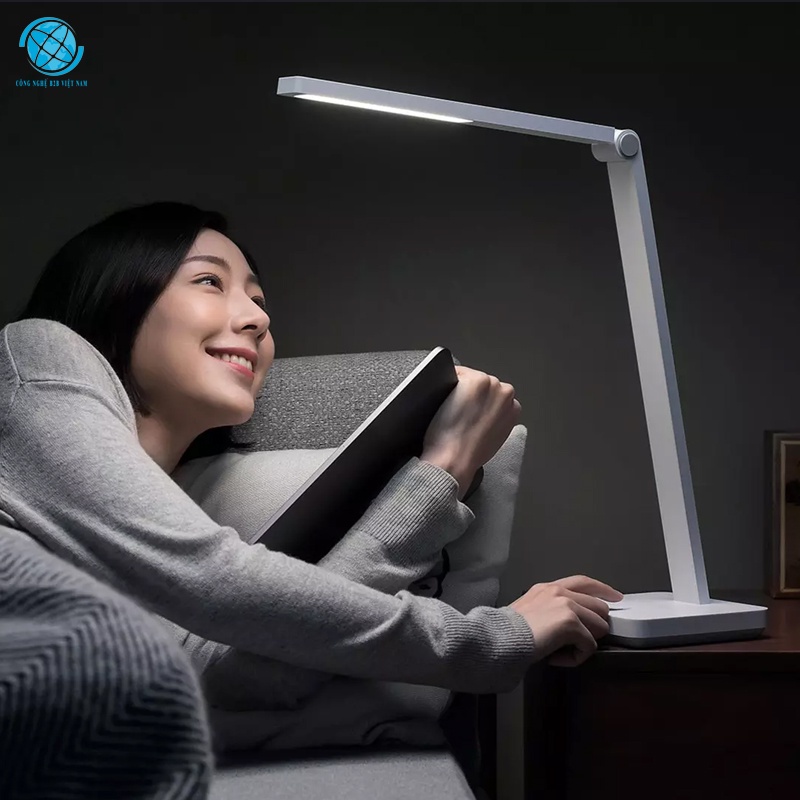 Đèn bàn thông minh Xiaomi Lite - Điều chỉnh độ sáng 3 nấc bằng công tắc điều chỉnh - Kết nối qua App