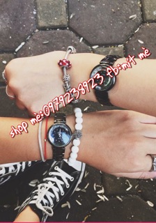 Vòng dây đỏ may mắn