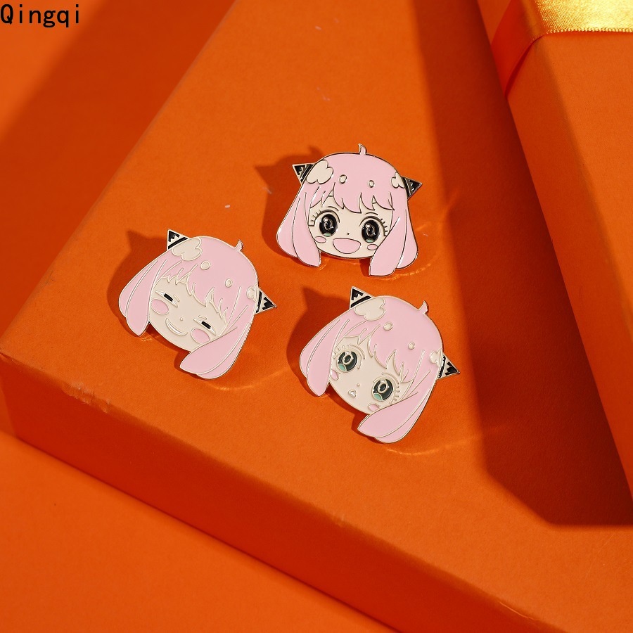 Ghim cài áo MISS ZOE bằng kim loại chủ đề phim hoạt hình Spy X Family