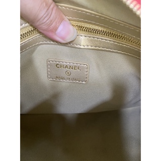 clutch màu đỏ size 27