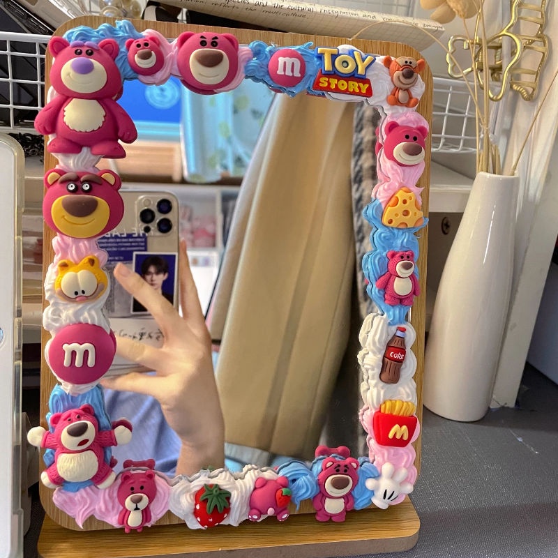 Gương trang điểm để bàn/ Kem dưỡng da/ Phụ kiện trang trí gương trang điểm