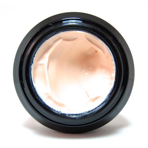 Kem lót sáng da Bobbi Brown Illuminating Face Base SPF 25 | BigBuy360 - bigbuy360.vn