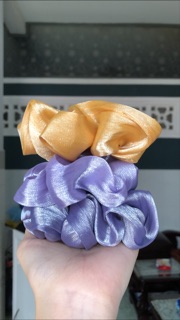 Cột tóc scrunchies vải phi bóng