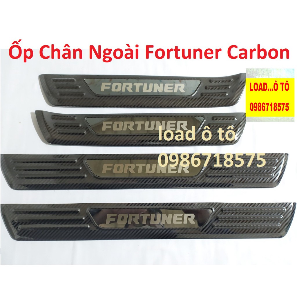 Ốp Chân Fortuner 2017-2021 Vân Carbon Cao Cấp Nhất