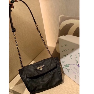 Túi đeo chéo nam/nữ Prada mini cá tính