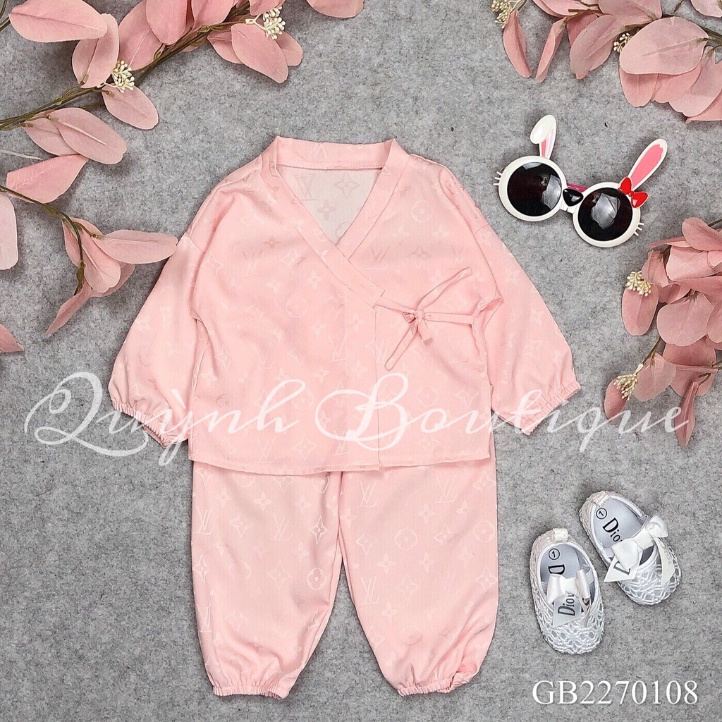 Quần áo trẻ em QUỲNH BOUTIQUE Bộ Pijama lụa họa tiết LV