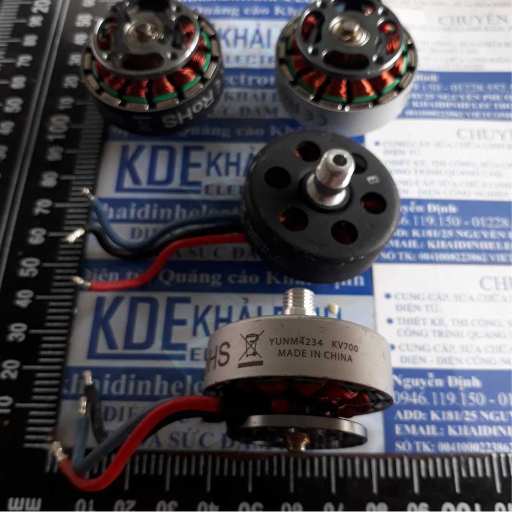 ĐỘNG CƠ BRUSHLESS KHÔNG CHỔI THAN YUNM4234 700kv 12V 88g B THUẬN/NGHỊCH kde3603-3604