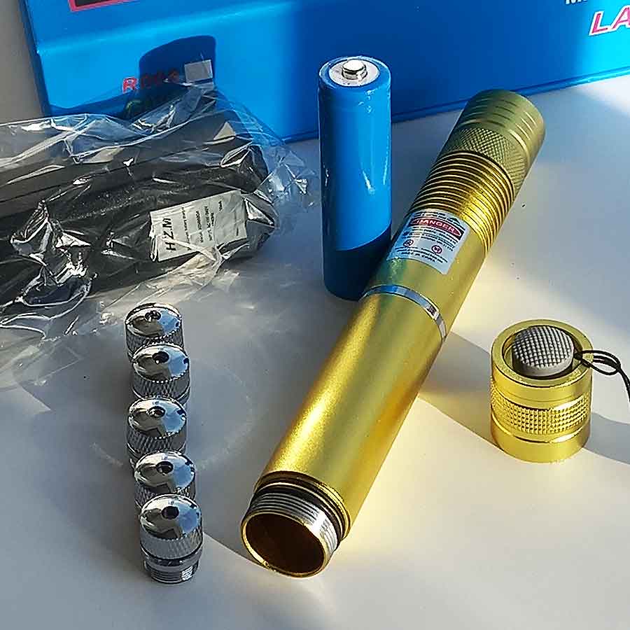 Đèn Laze Laser Công Trình 008 Tia Xanh lá Có zoom Lớn Nhỏ Vỏ Vàng