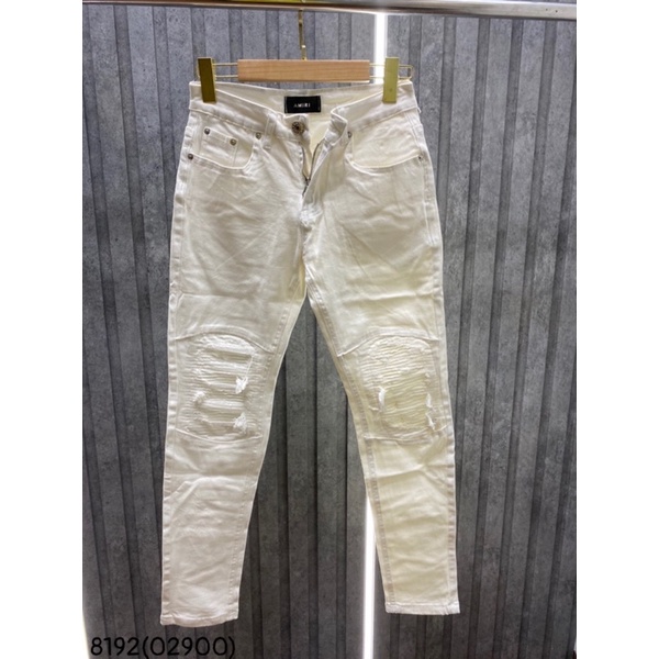 Quần jean trắng vá nhăn gối khâu viền,quần bò màu trắng vá nhăn gối AMIRI dáng slimfit