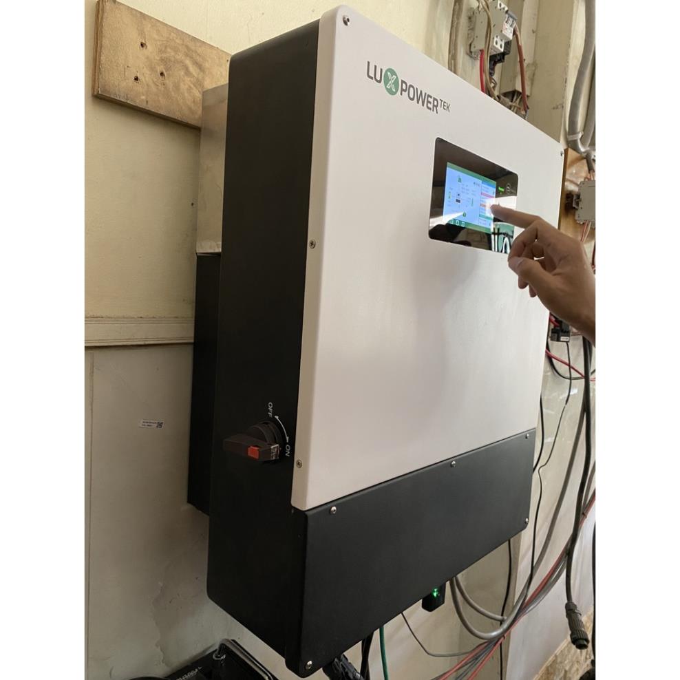 Biến tần hòa lưới, bám tải, độc lập Hybrid Luxpower LXP10K 10KW 1 Pha