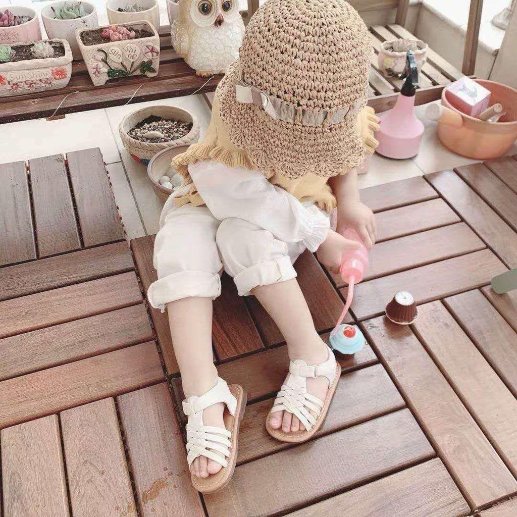 Dép bé gái - Giày sandal cho bé gái quai chéo da PU siêu mềm chắc chắn hàng chính hãng MG Baby đế cao su mềm V533