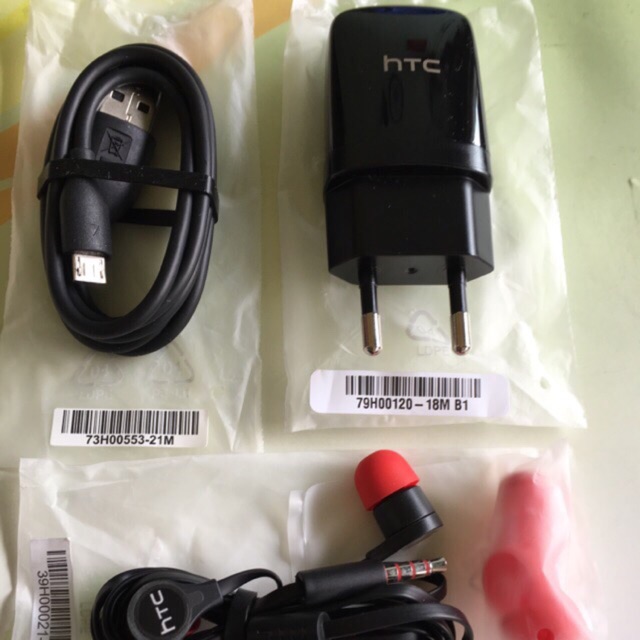 Combo bộ sạc+tai nghe htc và samsung