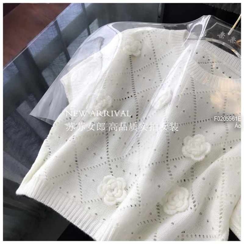 Áo len đính hoa nổi cổ tròn tay ngắn hàng Quảng Châu 0205