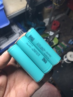 Pin 18v makita 4.0ah