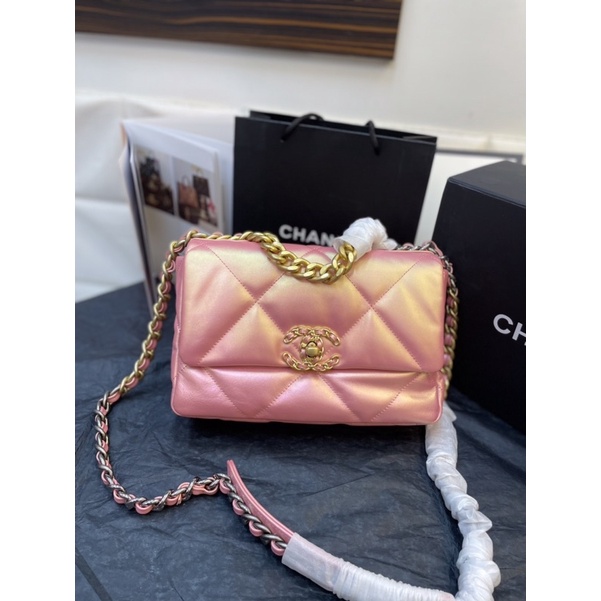 Túi 19 nhũ hồng da mềm nắp gập size 26cm