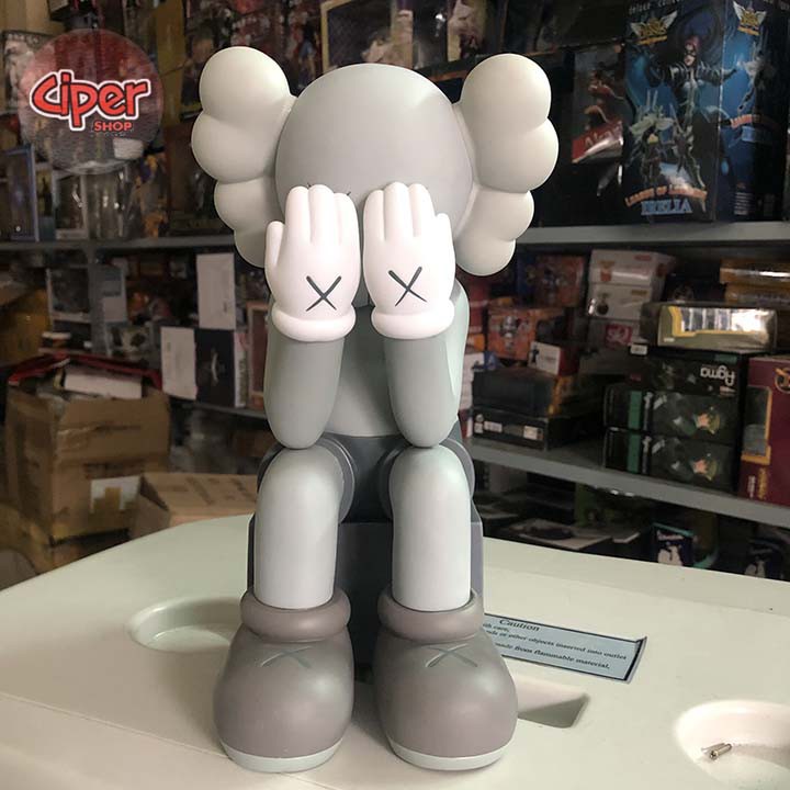 [No box] Mô hình Kaws Companion Ngồi - Xám 28cm