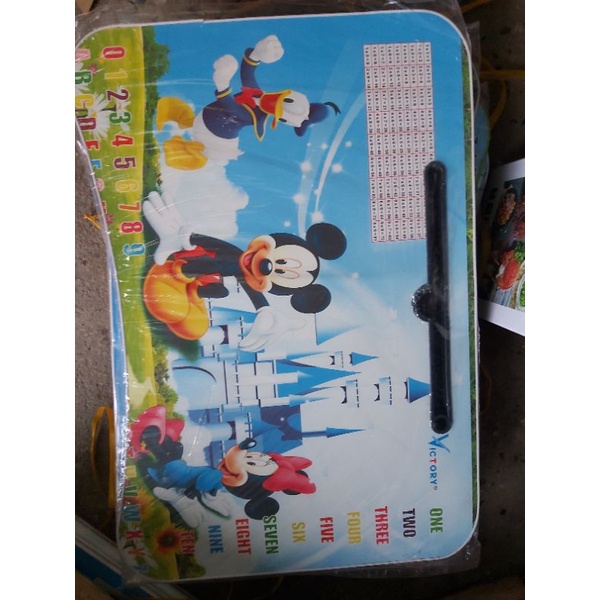 [CHỌN MÀU NGẪU NHIÊN] Bàn Học Gấp Gọn Có Khe Để Ipad Thông Minh Tiện Lợi | BigBuy360 - bigbuy360.vn