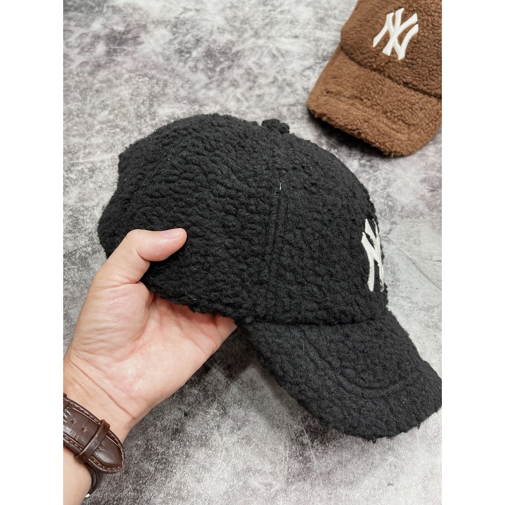 Mũ Lưỡi Trai NY Fleece Ball Cap Chất Liệu Vải Lông Cừu N55