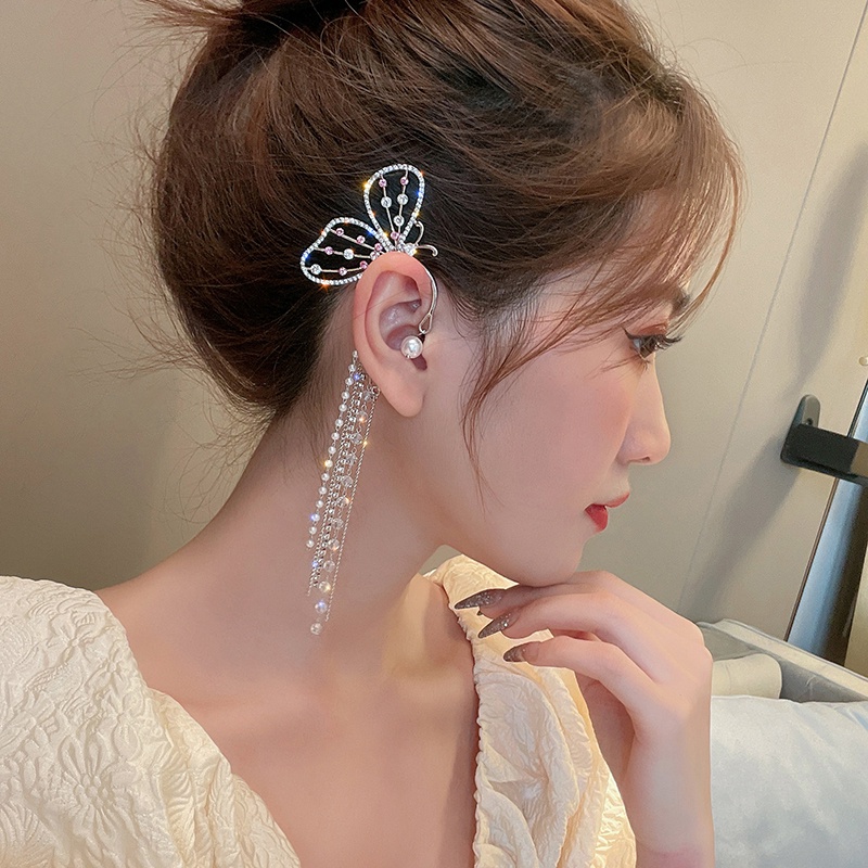 Bông tai móc vành hình cánh bướm thời trang mạ bạc khảm pha lê tua rua không gây dị ứng cho phụ nữ